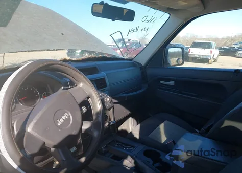 2010 Jeep Liberty Sport из США, поврежденный, VIN 1J4PN2GK5AW149645